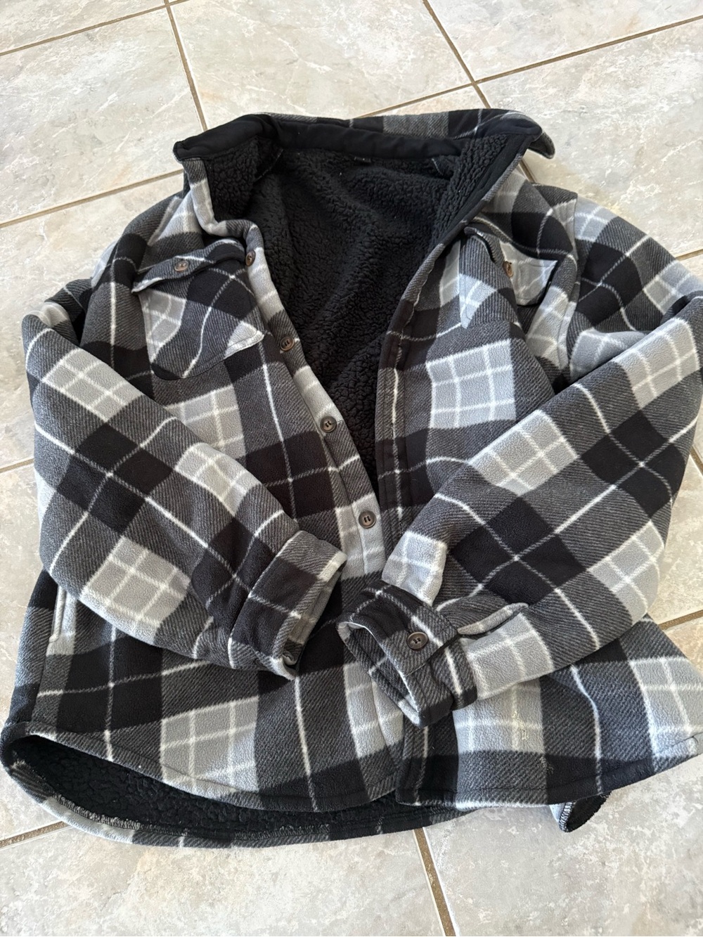 Black & Gray Plaid Fleece-Lined Jacket